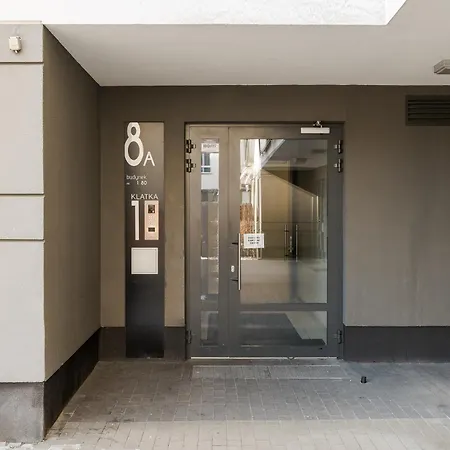 Lotnisko Chopina Comfy Apartment Warschau